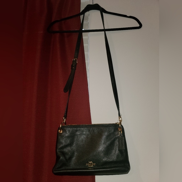 Beautiful coach purse - Picture 2 of 16